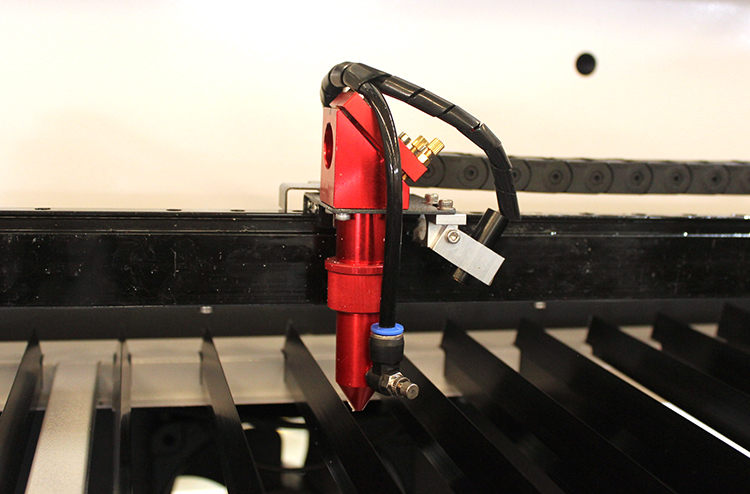 MAQUINA DE CORTE Y GRABADO LÁSER CNC 900X600MM RECI W2 100W - Imagen 9